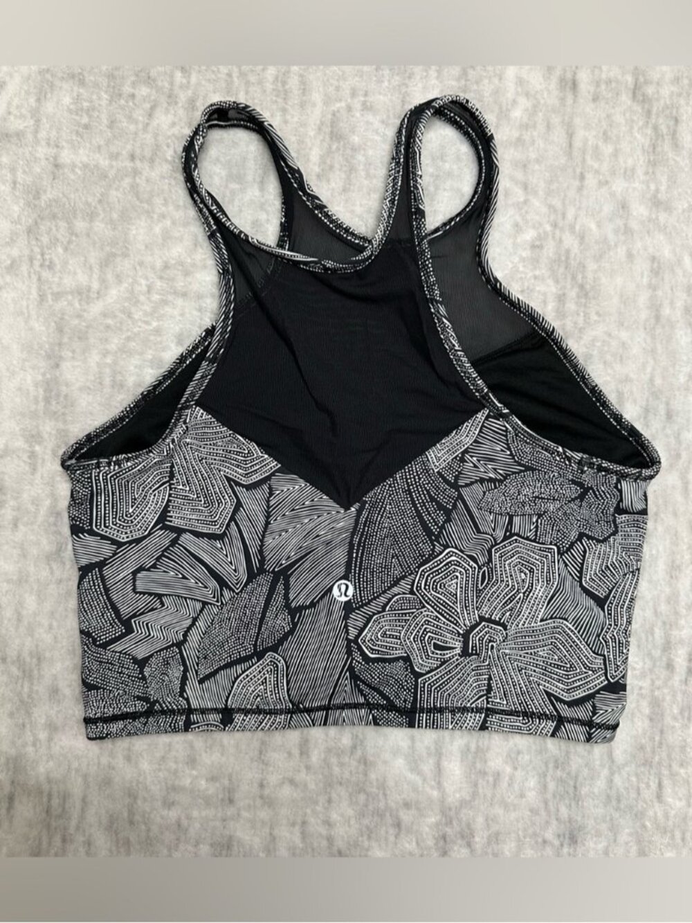 Lululemon Get It Om Bra